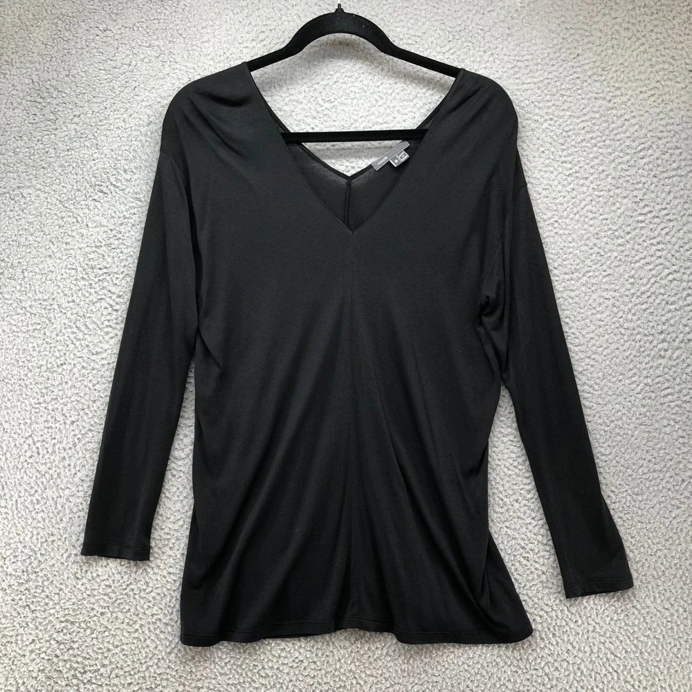 Vince V-Neck Tops Blouse Bundle Lot Womens Medium Black Coral Pink Rayon 3 Pack - Picture 3 of 10